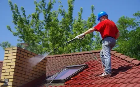 servicio de mantenimiento anual de tejados y cubiertas en Villanueva de la Cañada, Madrid